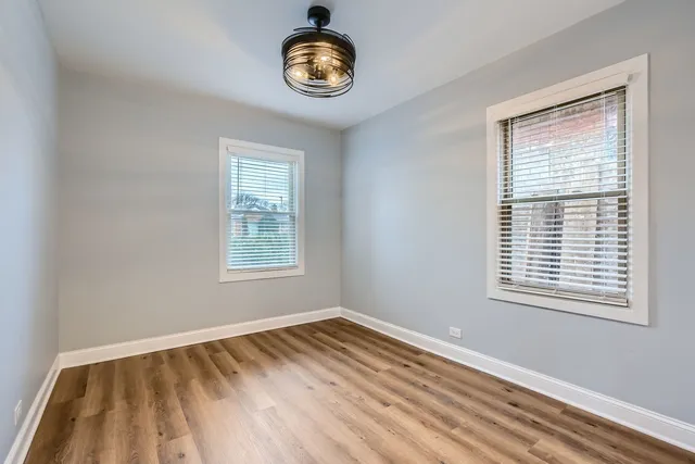 $279,000 | 8757 South Paxton Avenue, Chicago, IL 60617