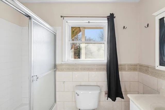 $1,495,000 | 19 South Edison Street, Montauk, NY 11954