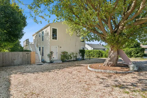 $1,650,000 | 19 South Edison Street, Montauk, NY 11954