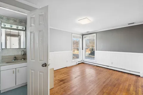 $1,650,000 | 19 South Edison Street, Montauk, NY 11954