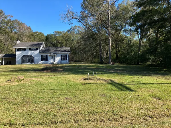 $135,000 | 320 Tomlinson Street, Sour Lake, TX 77659
