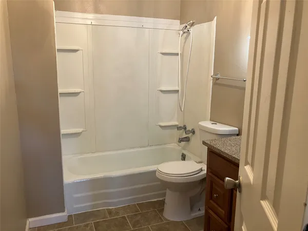 $135,000 | 320 Tomlinson Street, Sour Lake, TX 77659