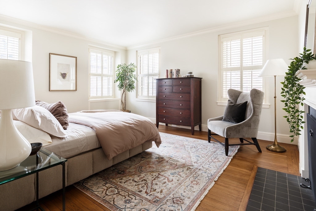 172 Beacon Street, Unit 4 Boston, MA 02116 - Photo 14 of 24