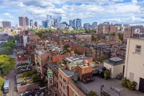 $4,995,000 | 172 Beacon Street, Unit 4, Boston, MA 02116