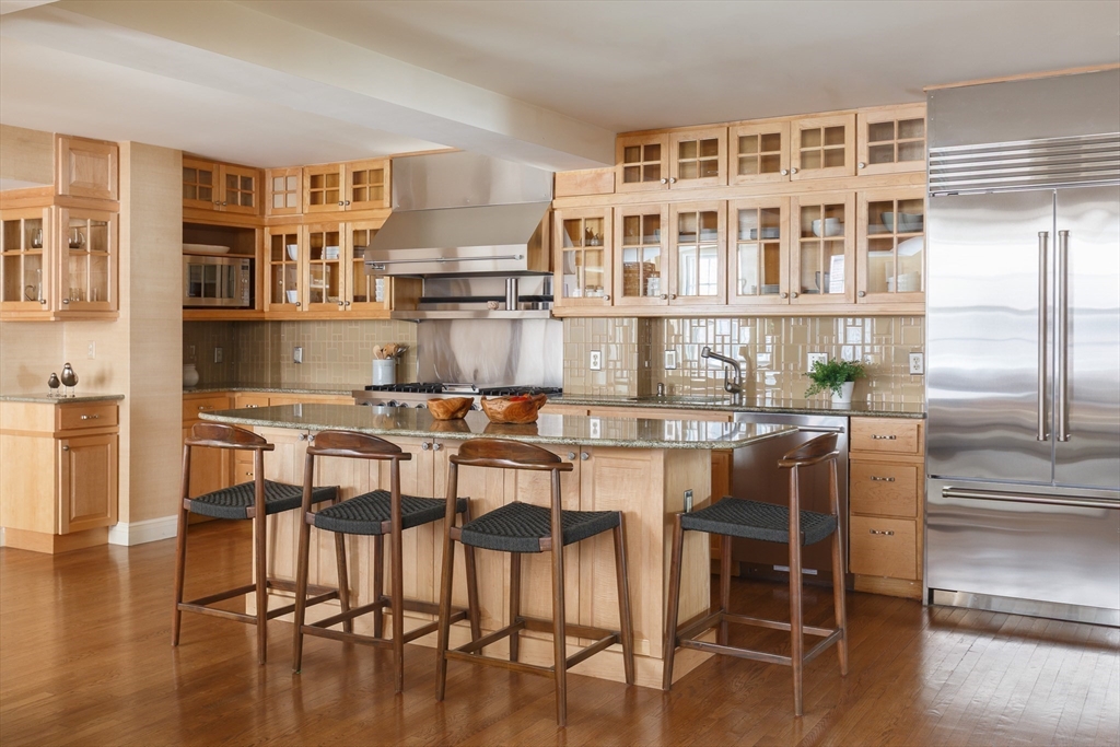 172 Beacon Street, Unit 4 Boston, MA 02116 - Photo 8 of 24