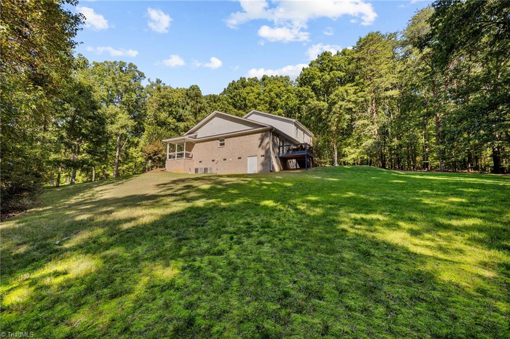 3930 Cole Avenue High Point, NC 27265 - Photo 40 of 44 Side