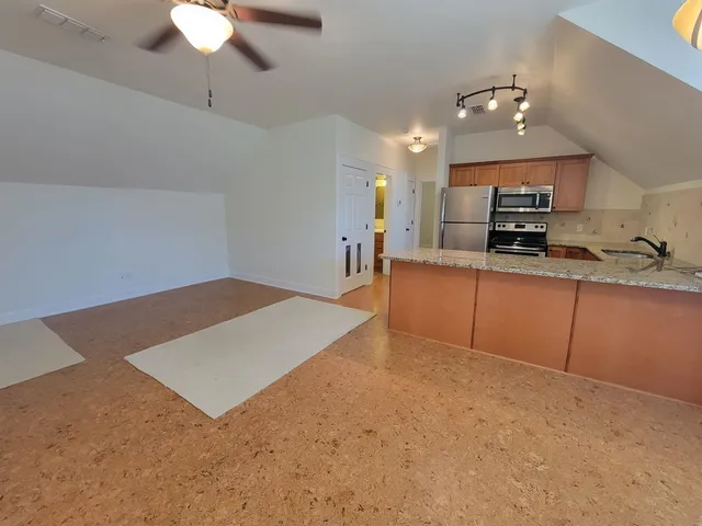 $1,600 | 3700 Overlook Drive, Unit 10, Tallahassee, FL 32311