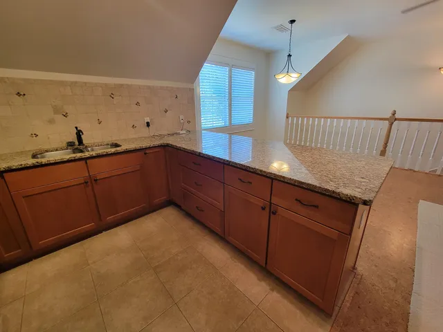 $1,600 | 3700 Overlook Drive, Unit 10, Tallahassee, FL 32311