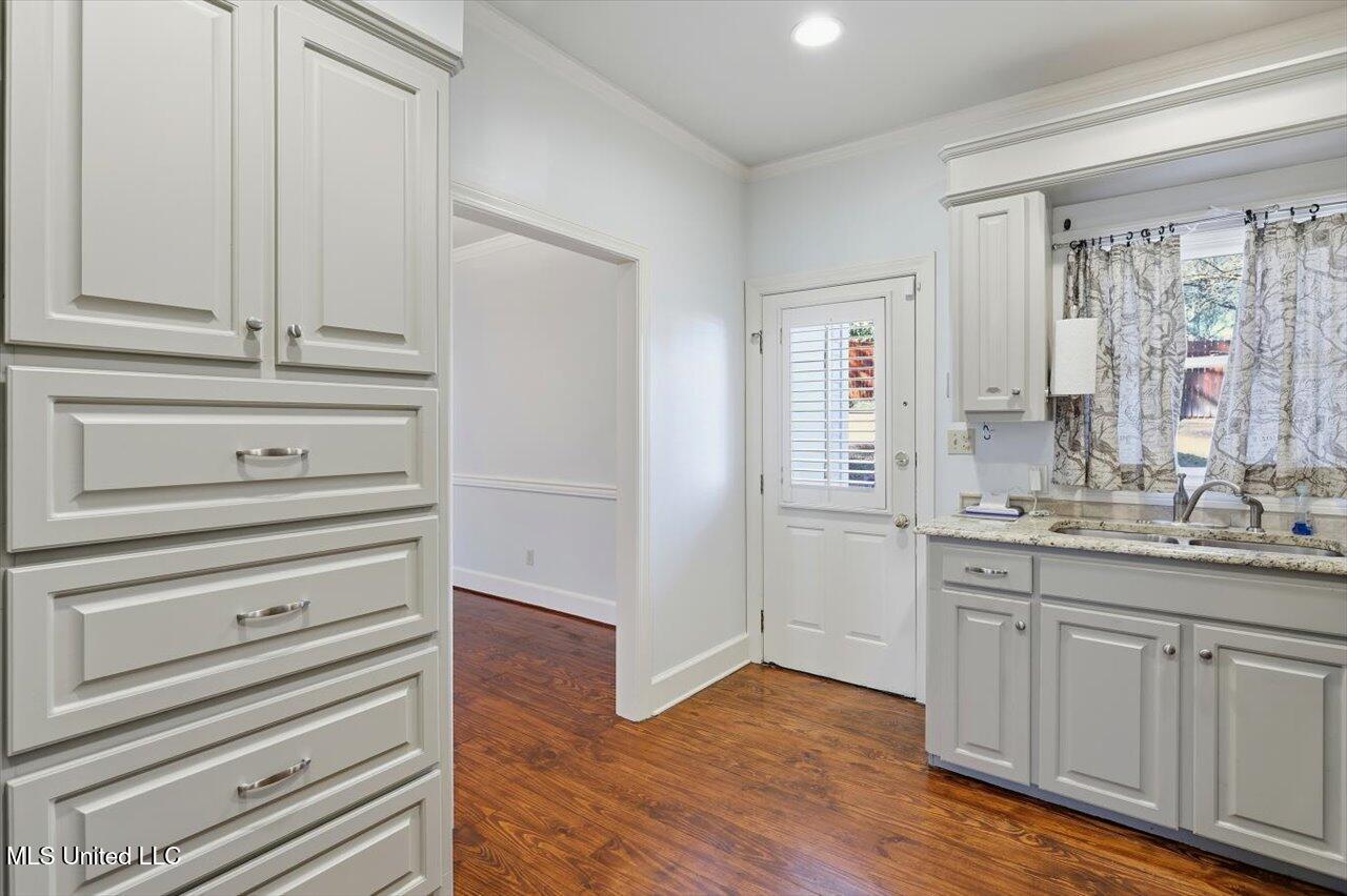 1707 Pine Street Jackson, MS 39202 - Photo 12 of 29 14-1707 Pine St _ Home Tours MS