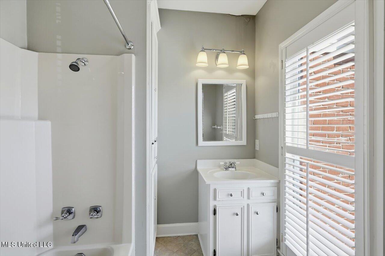 1707 Pine Street Jackson, MS 39202 - Photo 23 of 29 28-1707 Pine St _ Home Tours MS