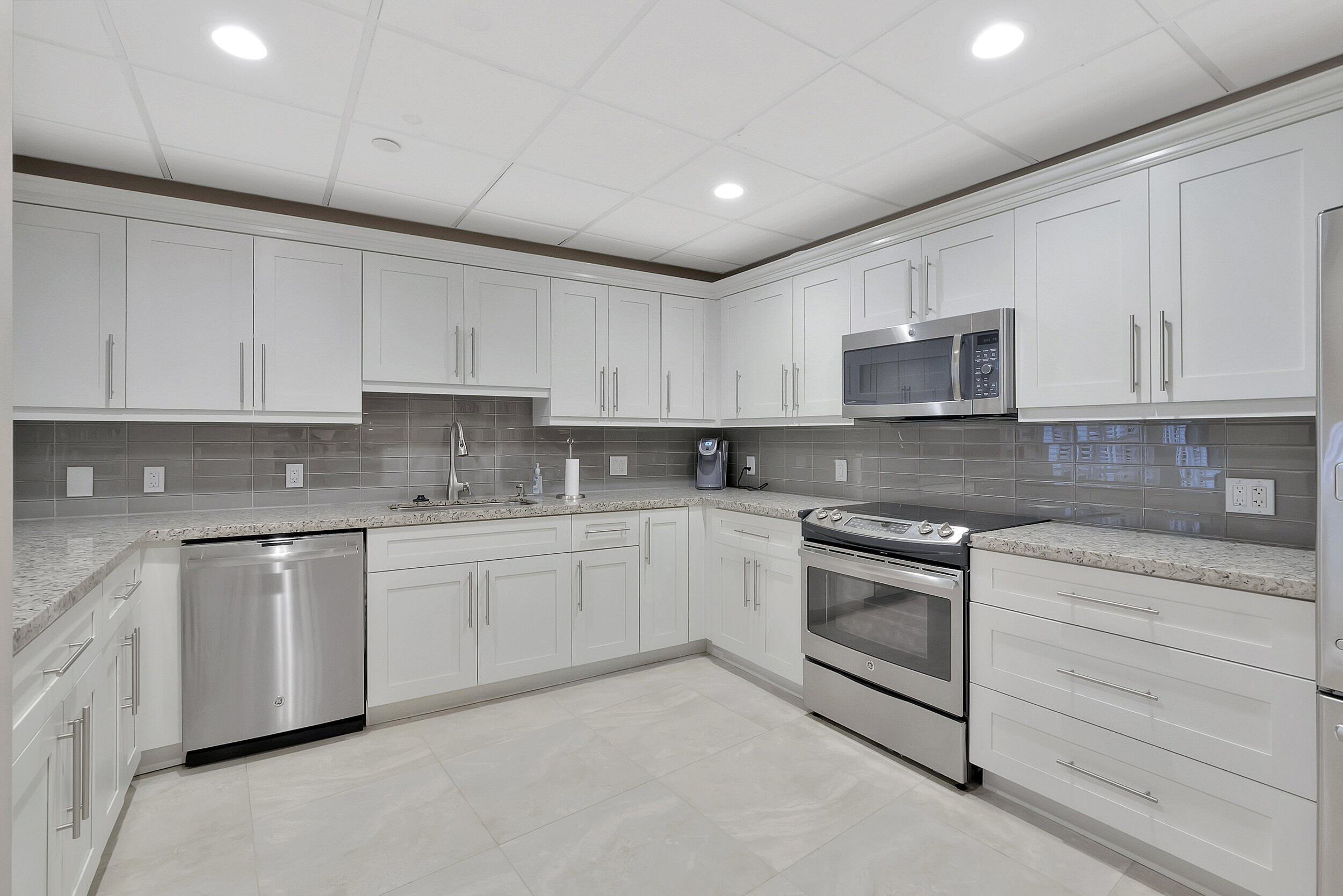 4545 North Ocean Boulevard, Unit 14D Boca Raton, FL 33431 - Photo 67 of 83 53_dsc_4325