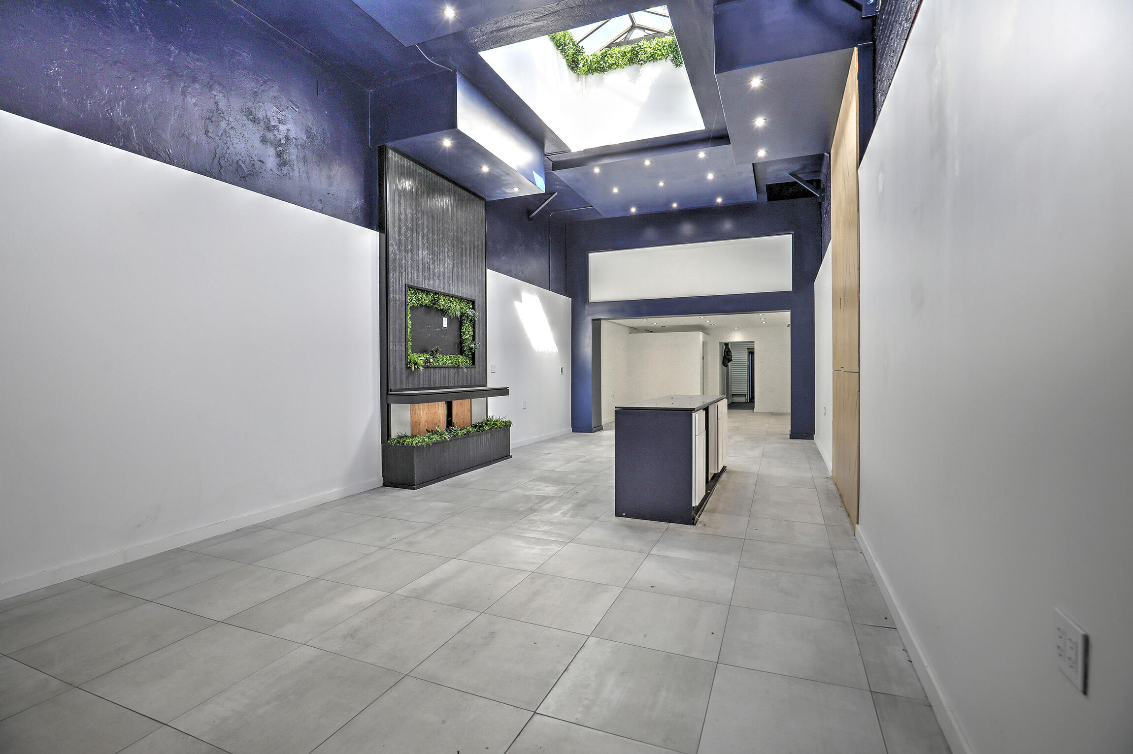 428 State Street Santa Barbara, CA 93101 - Photo 6 of 7 428 State Commercial