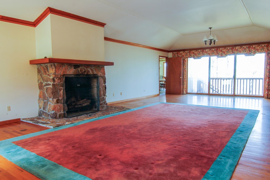 601 Biggers Road Columbus, GA 31904 - Photo 8 of 30 Family Room