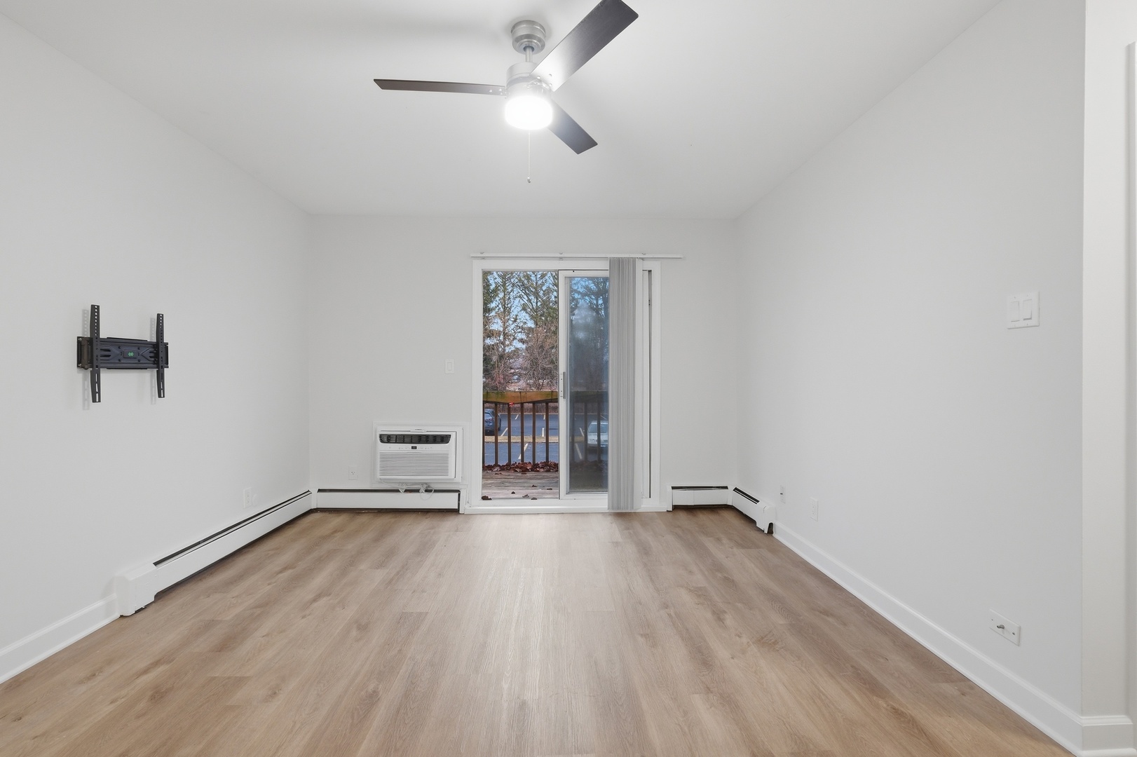 2300 Light Road, Unit 202 Oswego, IL 60543 - Photo 4 of 25