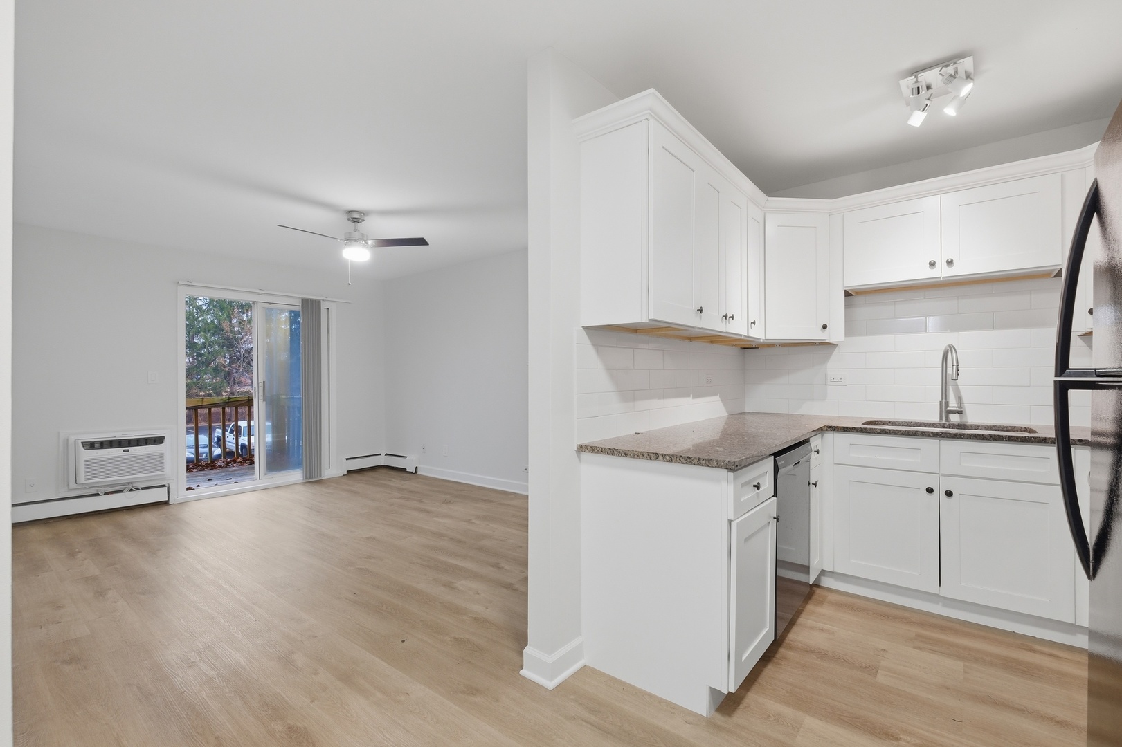 2300 Light Road, Unit 202 Oswego, IL 60543 - Photo 8 of 25