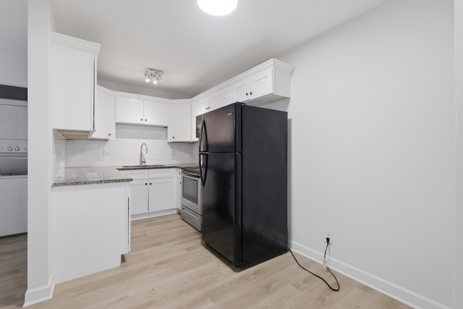 2300 Light Road, Unit 202 Oswego, IL 60543 - Photo 9 of 25