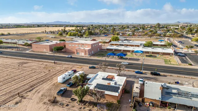 a picture of city view