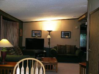 875 East Labo Road Carleton, MI 48117 - Photo 11 of 20 630910-10.JPG