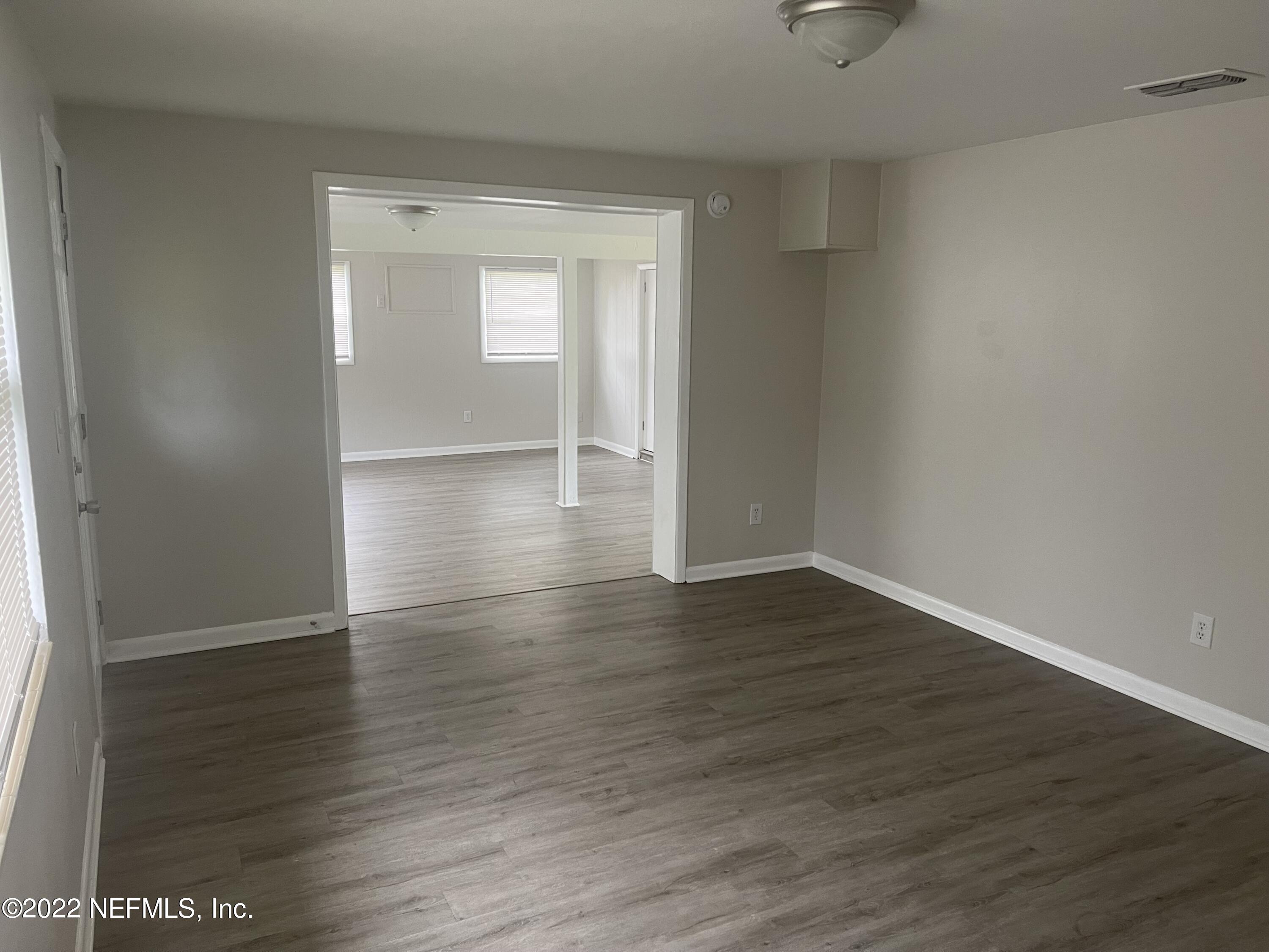 6068 Verdes Road Jacksonville, FL 32244 - Photo 3 of 16 Photo Sep 08, 1 11 55 PM