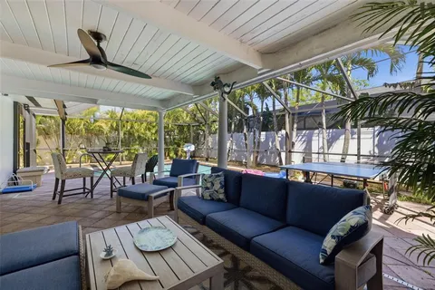 $699,000 | 4339 50th Avenue South, St. Petersburg, FL 33711