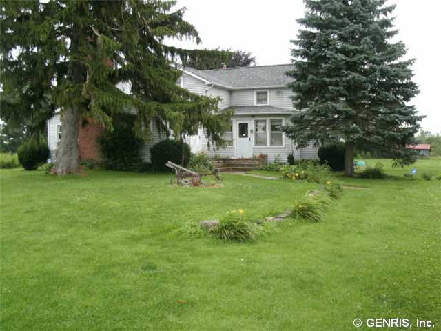 9735 Johnson Road Royalton, NY 14105 - Photo 1 of 1 Exterior Front