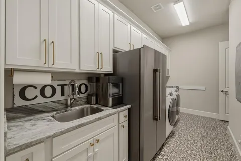 $925,000 | 108 Bearclaw Circle, Aledo, TX 76008