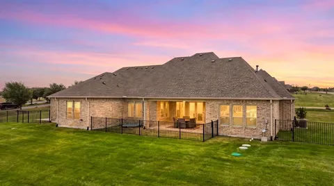 $925,000 | 108 Bearclaw Circle, Aledo, TX 76008