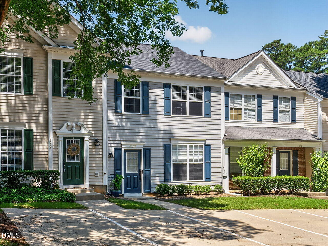 4327 Vienna Crest Drive Raleigh, NC 27613 - Photo 17 of 19 Great location!