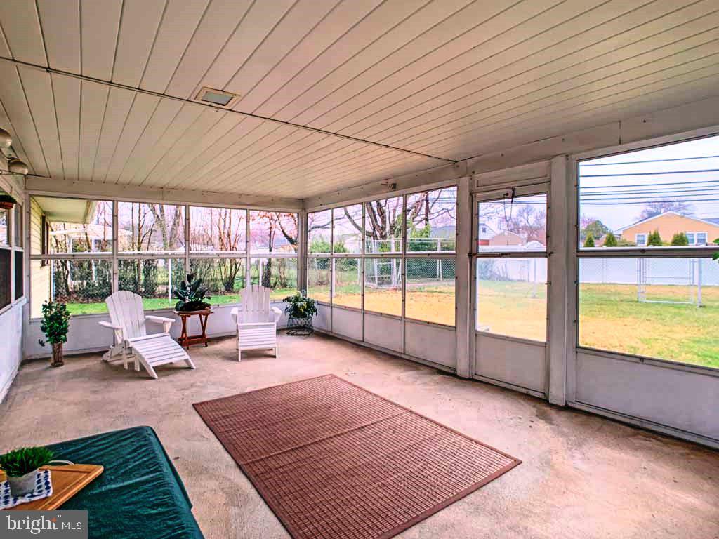 163 Wistar Road Fairless Hills, PA 19030 - Photo 25 of 32 Sun Room 24 x 14 !