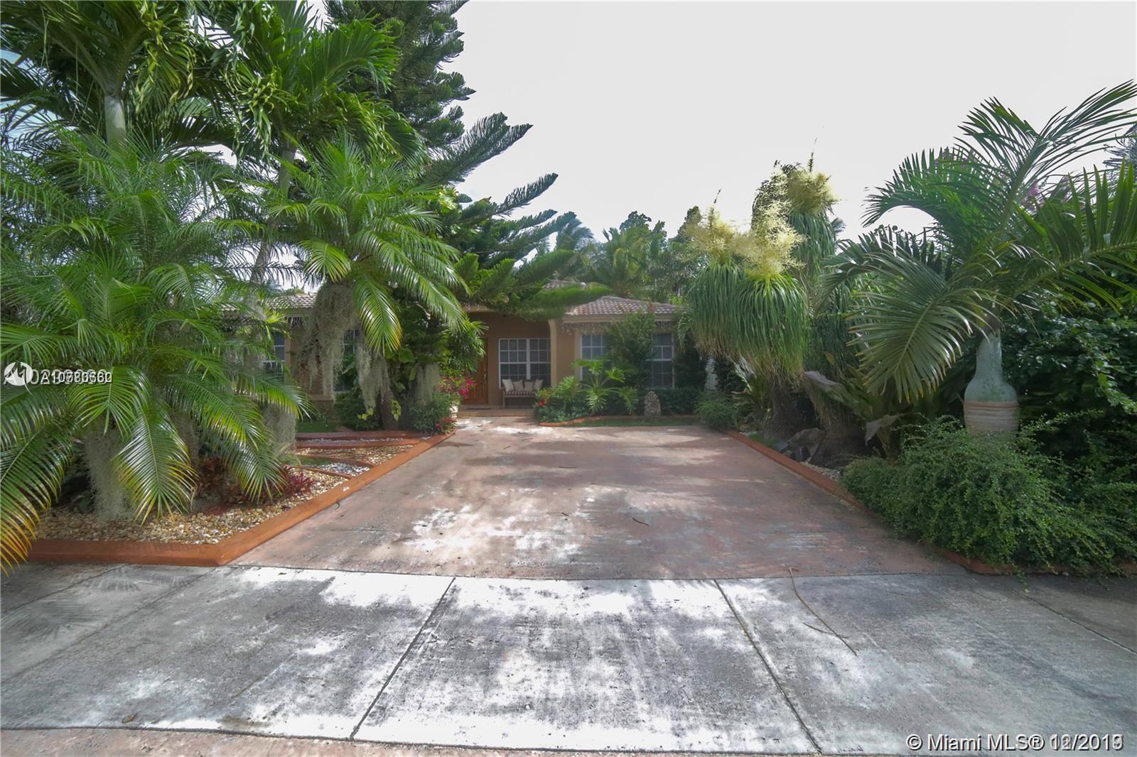 13268 Southwest 277th Terrace Homestead, FL 33032 - Photo 1 of 8