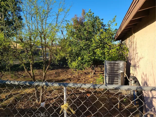 $3,800 | 11685 Holmes Avenue, Jurupa Valley, CA 91752