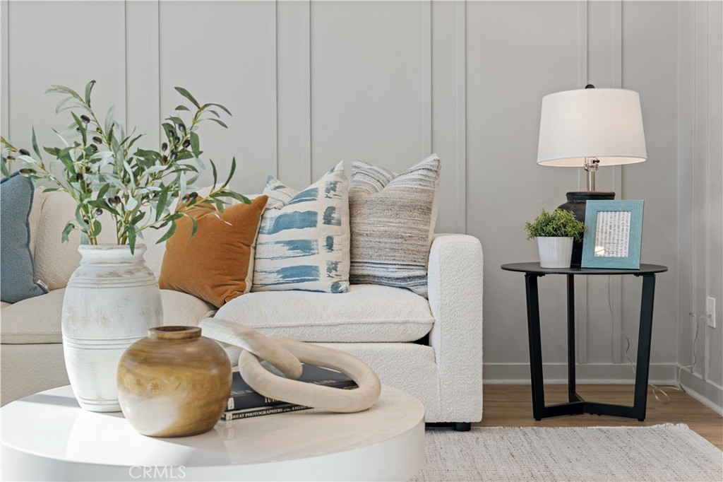 108 Citysquare Irvine, CA 92614 - Photo 36 of 45 a living room with furniture