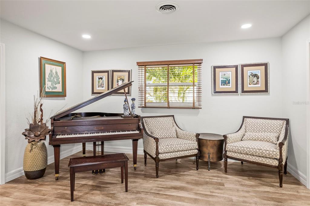 400 Broadway Dunedin, FL 34698 - Photo 23 of 84