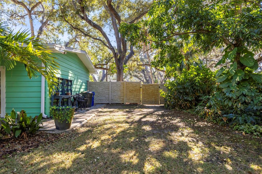 400 Broadway Dunedin, FL 34698 - Photo 78 of 84