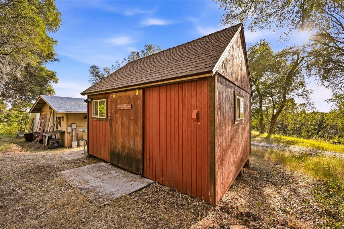 19235 Bumpy Road Grass Valley, CA 95949 - Photo 42 of 60