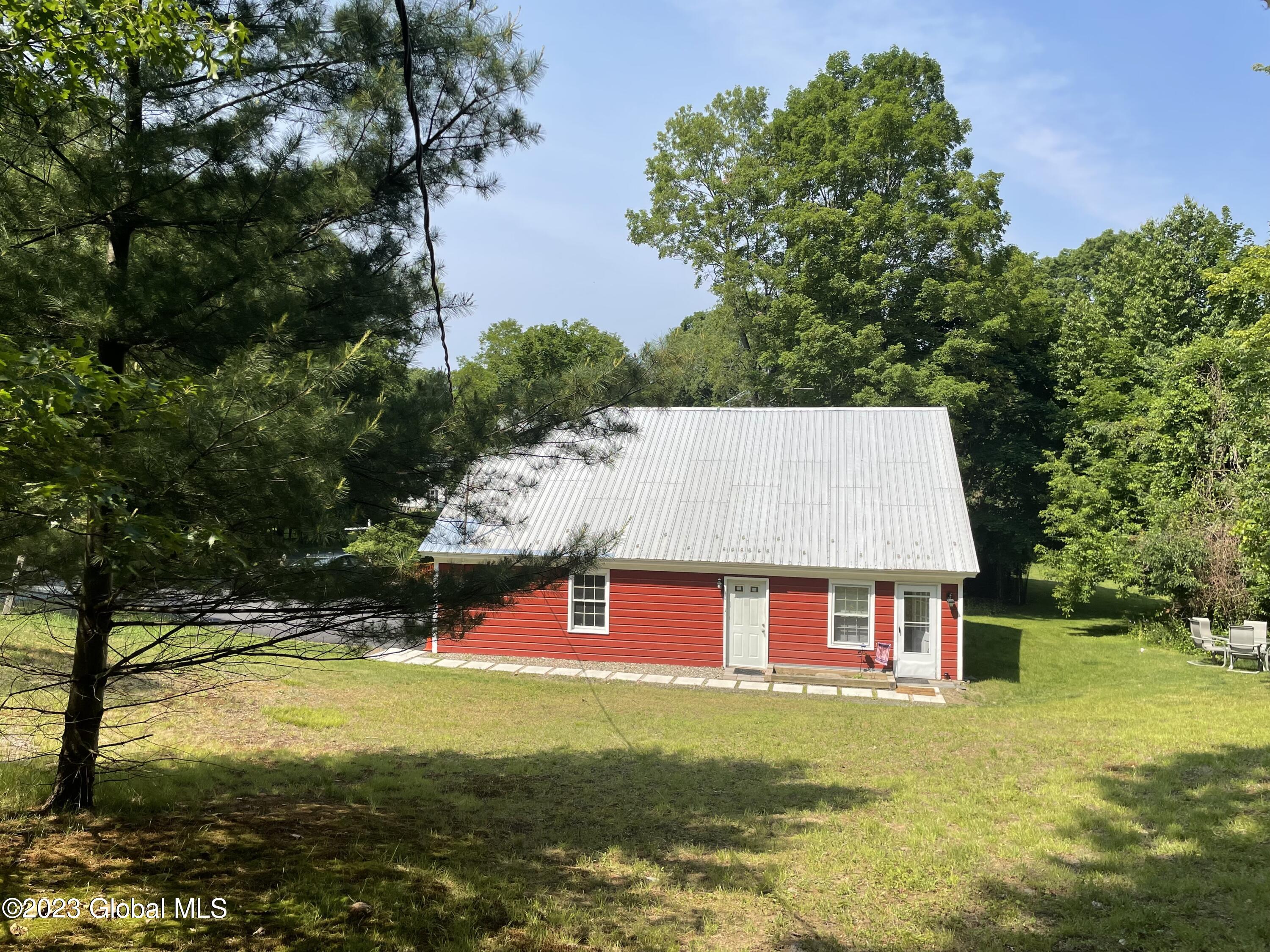 345 Miller Road East Greenbush, NY 12061 - Photo 9 of 10 345 Miller garage side pix updated