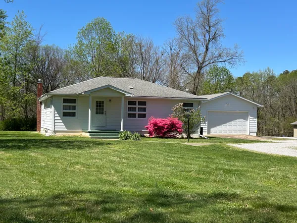 $189,900 | 3614 South Illinois Avenue, Carbondale, IL 62903