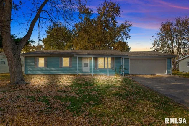 $160,000 | 406 North Iris Drive, Auburn, IL 62615