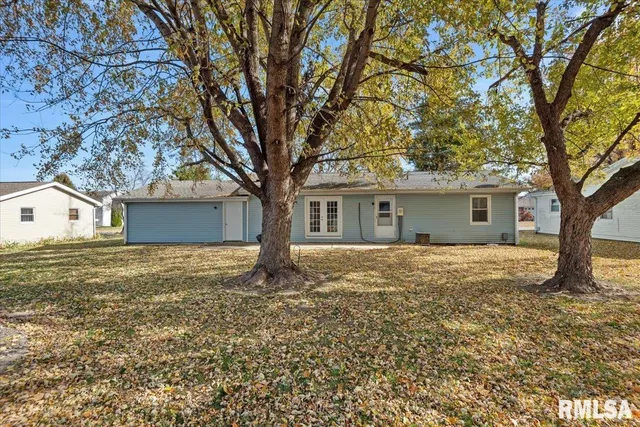 $160,000 | 406 North Iris Drive, Auburn, IL 62615