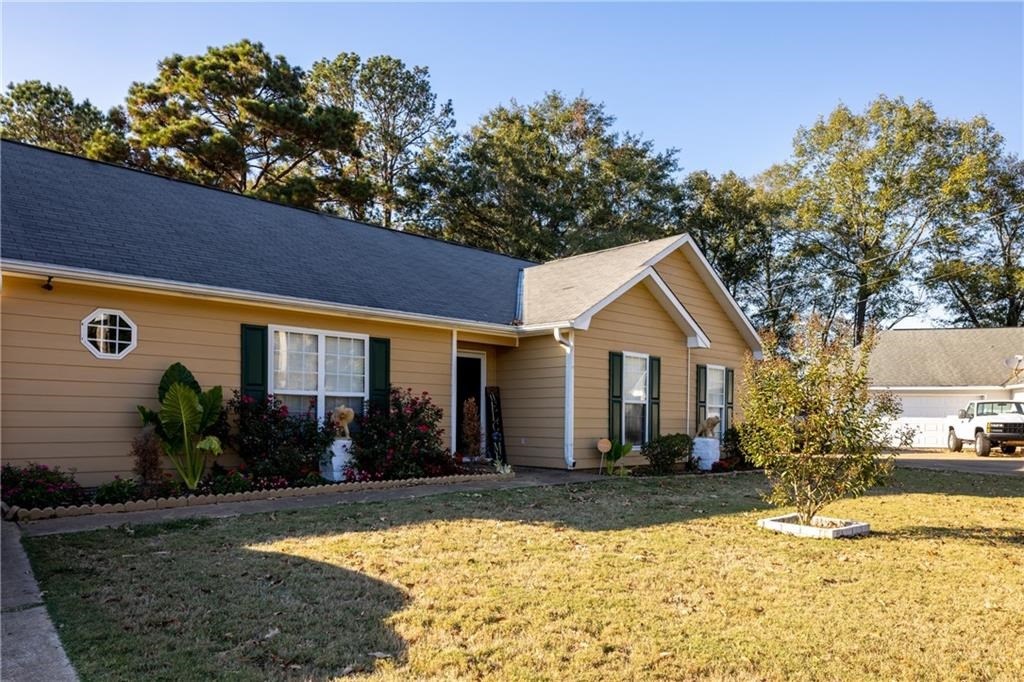 17 Pope Street Fort Mitchell, AL 36856 - Photo 3 of 21
