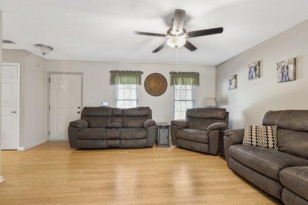504 State Rd S-37-561 Seneca, SC 29678 - Photo 11 of 42 Gallery Image 11