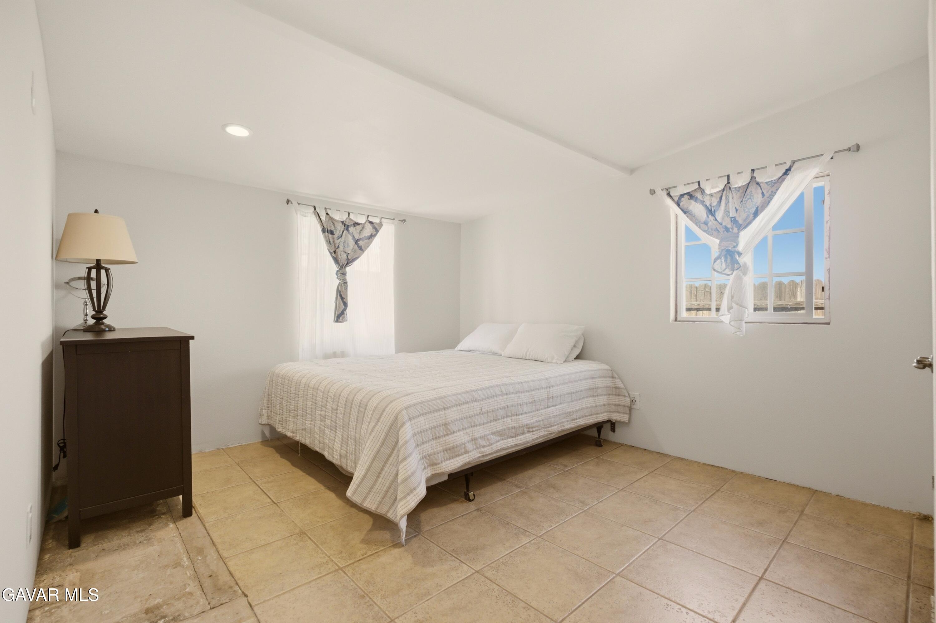 3160 East Ave R8 Palmdale, CA 93550 - Photo 14 of 25 JPP04780_2244edb1