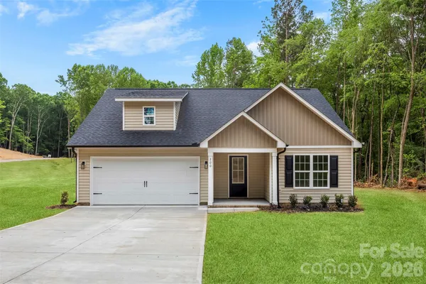 $379,900 | 200 Knollwood Circle, Albemarle, NC 28001