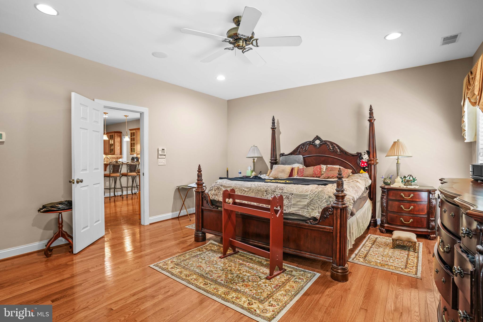 5904 Tyler Road Deale, MD 20751 - Photo 23 of 47 Primary bedroom