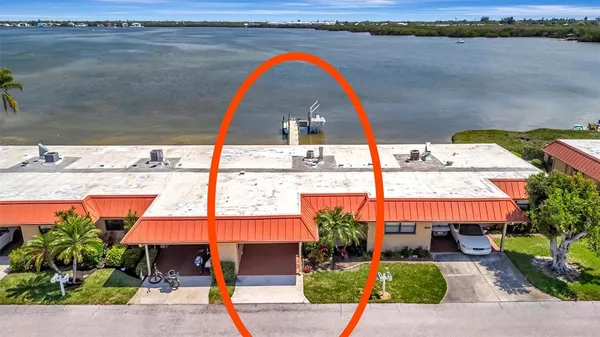 $475,000 | 3863 Catalina Drive, Bradenton, FL 34210