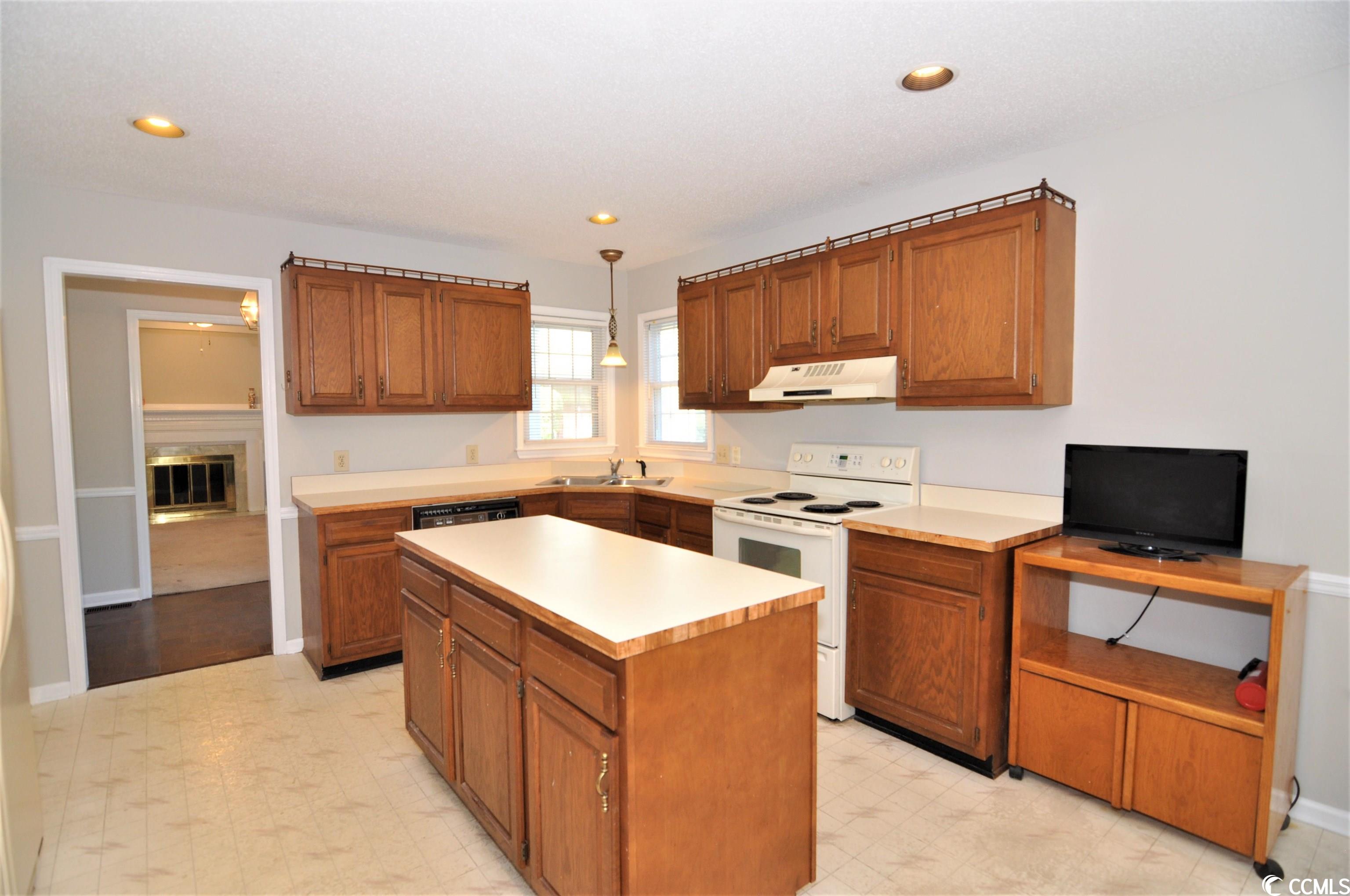 4840 Moss Creek Loop, Unit 8 Murrells Inlet, SC 29576 - Photo 6 of 33