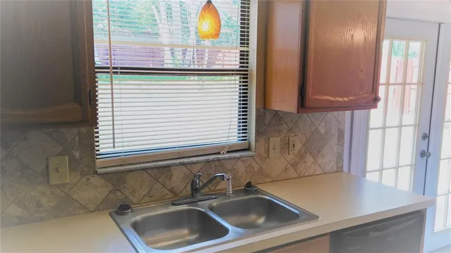 $1,800 | 222 Clara Vista Street, DeBary, FL 32713