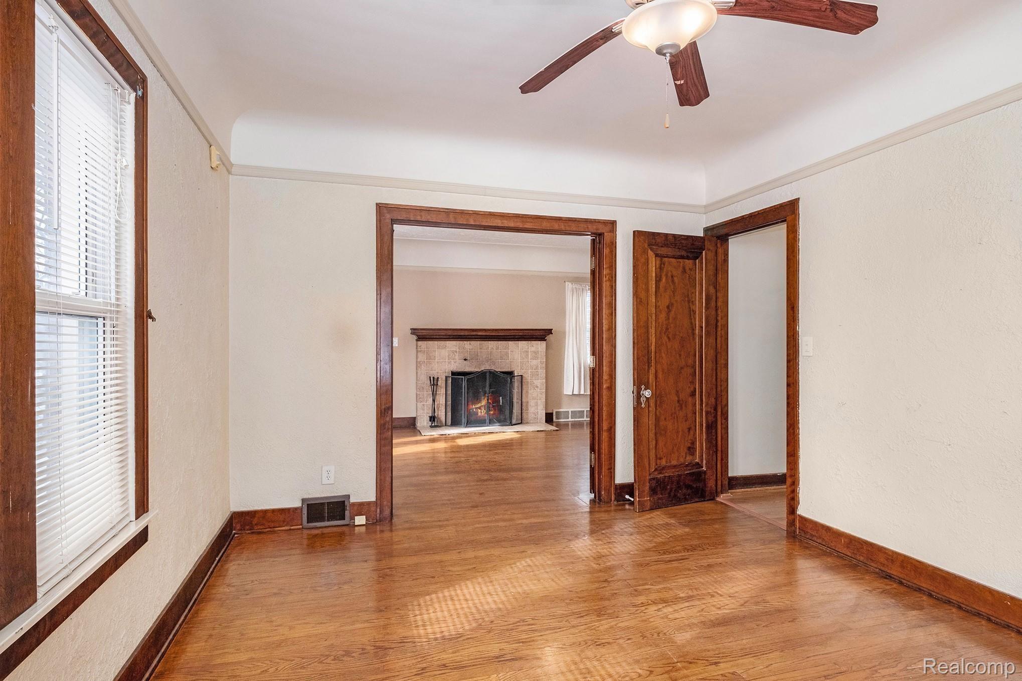 7423 Wayne Road Romulus, MI 48174 - Photo 10 of 28 _DSF6914.jpg