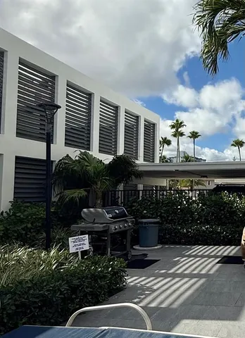 $2,400 | 1630 North Ocean Boulevard, Unit 415, Pompano Beach, FL 33062