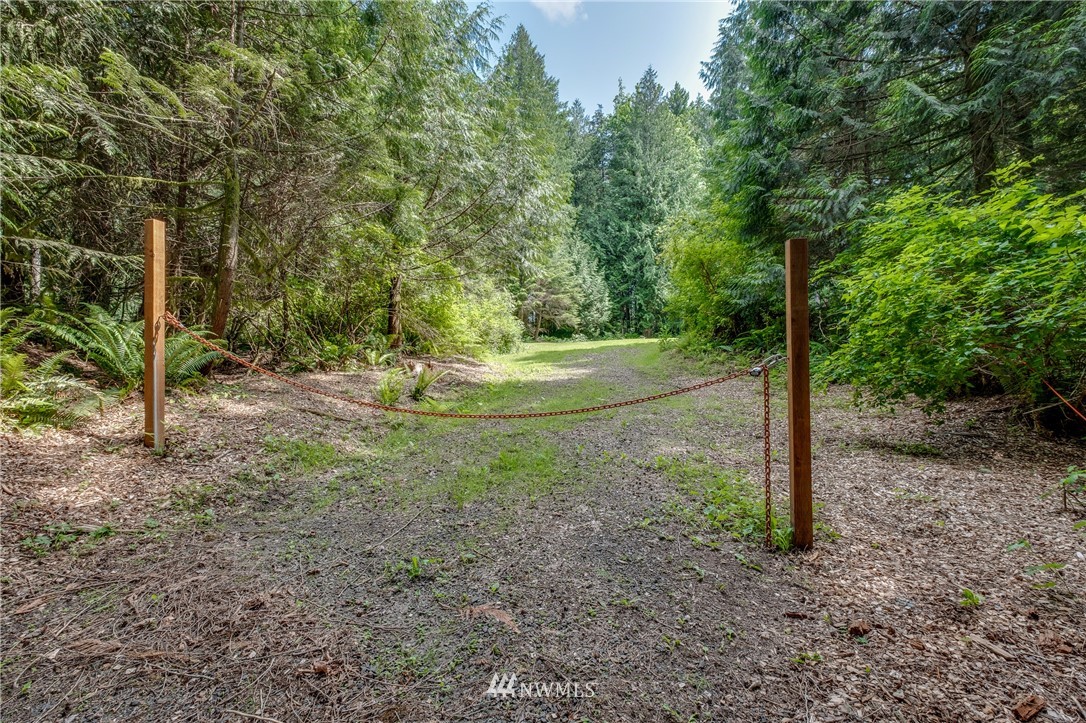 -lot B Springridge Road Northeast Bainbridge Island, WA 98110 - Photo 3 of 11 Gallery Image 3